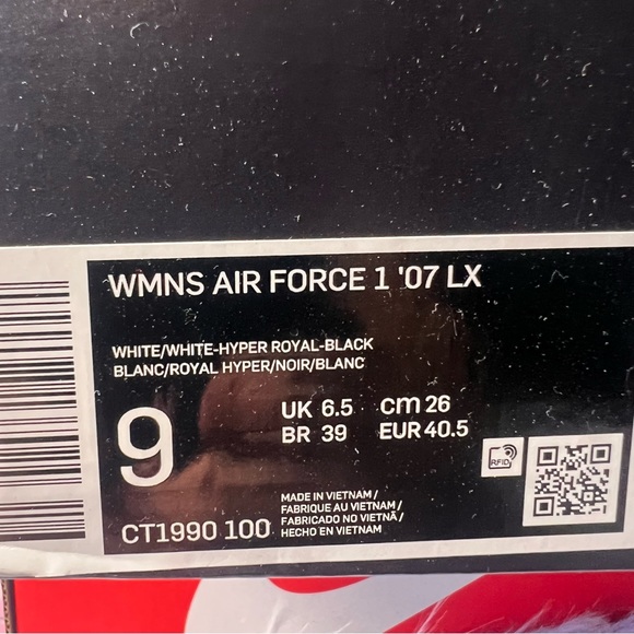 Nike Air Force 1 '07 LX - Picture 6 of 6